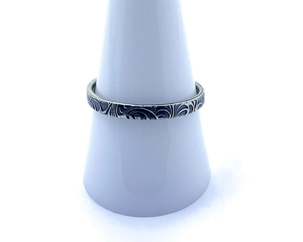 Simple Stackable Silver Swirls Band Ring - Cleopatra Glass Designs